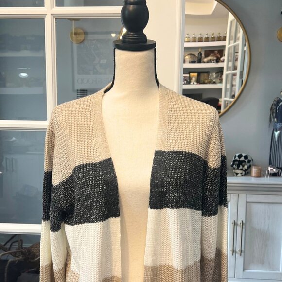 Fortune & Ivy Rahim Color Block Cardigan Sweater L NEW - Picture 3 of 7